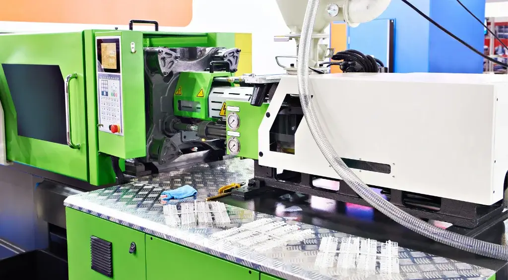 injetoras de plástico